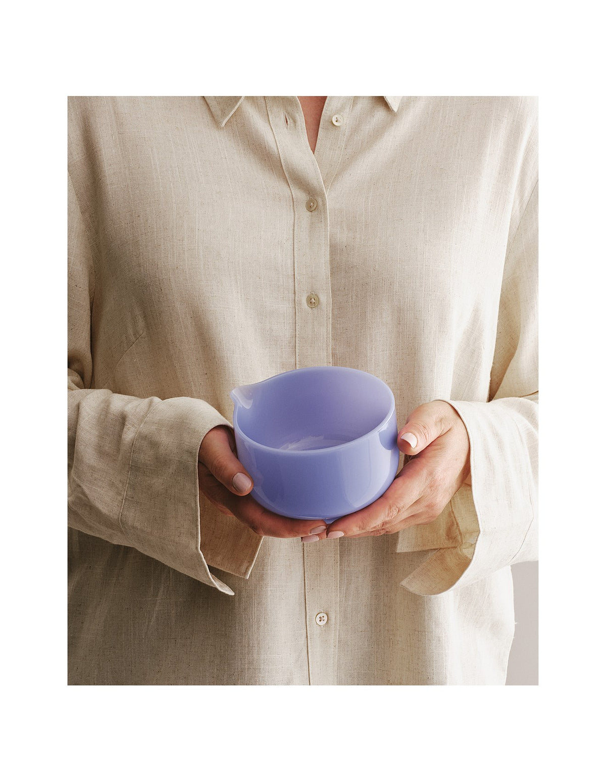 MILK GLASS MATCHA BOWL 600ML SKY