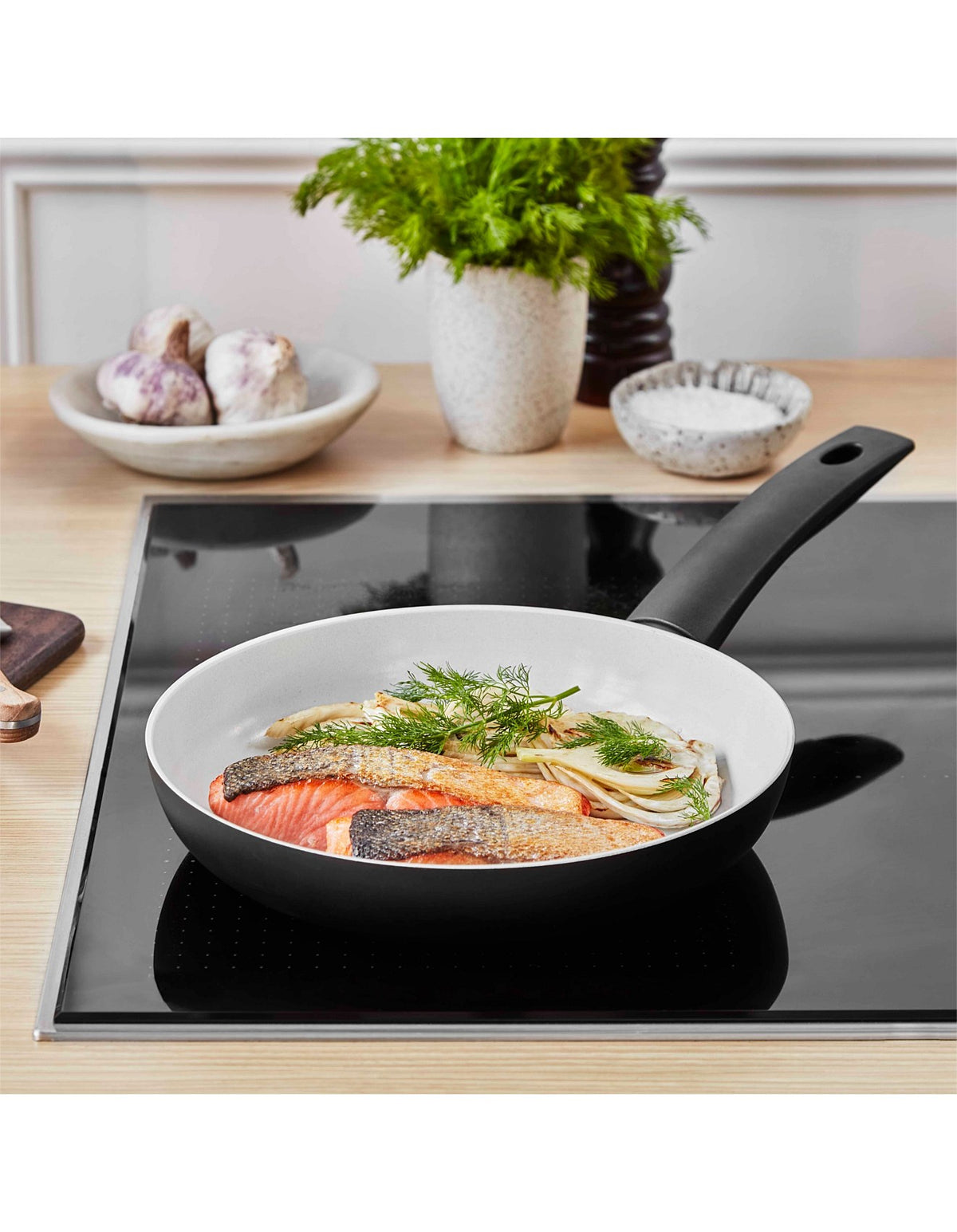 Essenza Nonstick Ceramic Open French Skillet 32cm