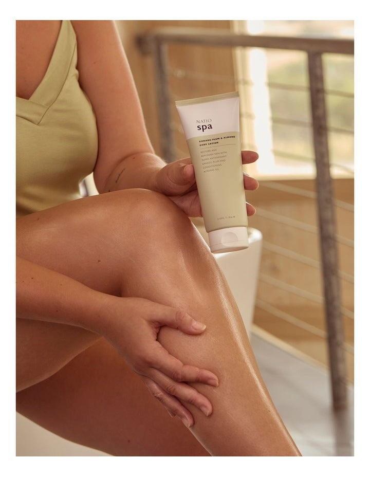 Spa Kakadu Plum And Almond Body Lotion 210ml