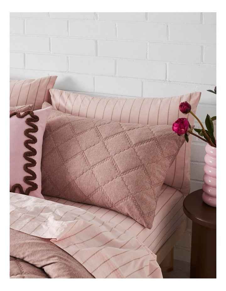 Sadie Quilted Jersey Quilt Cover Set in Pink Marle