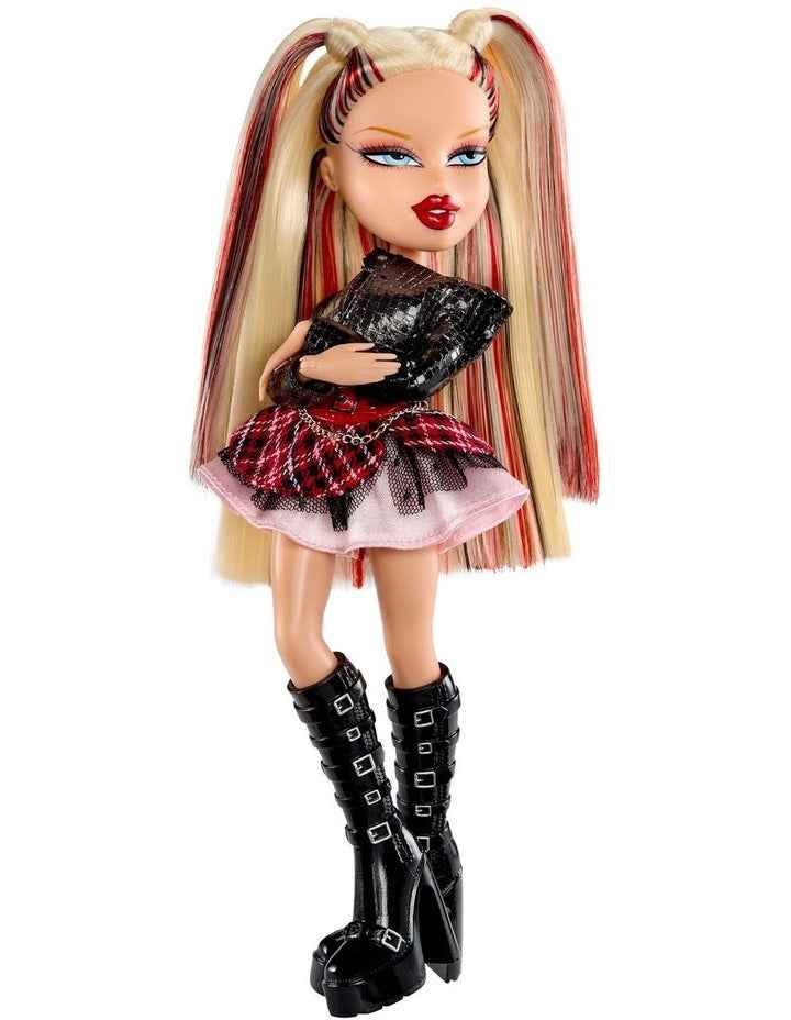 Pop Starz Doll- Cloe
