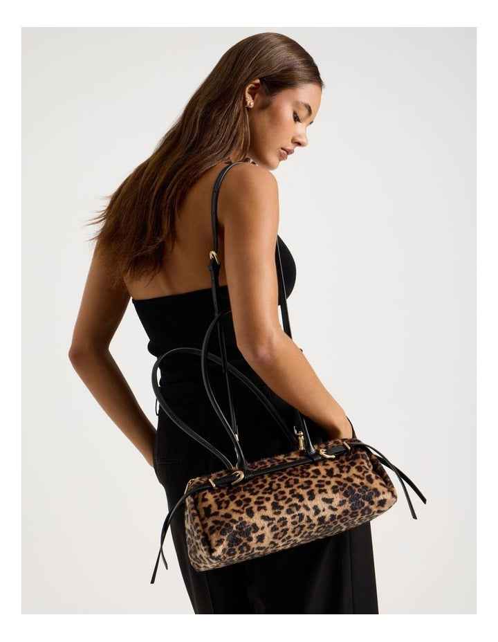 Brianna Shoulder Bag in Leopard