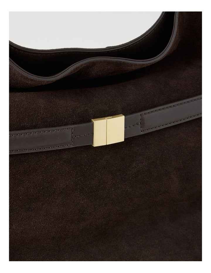 Bambi Shoulder Bag in Chocolate