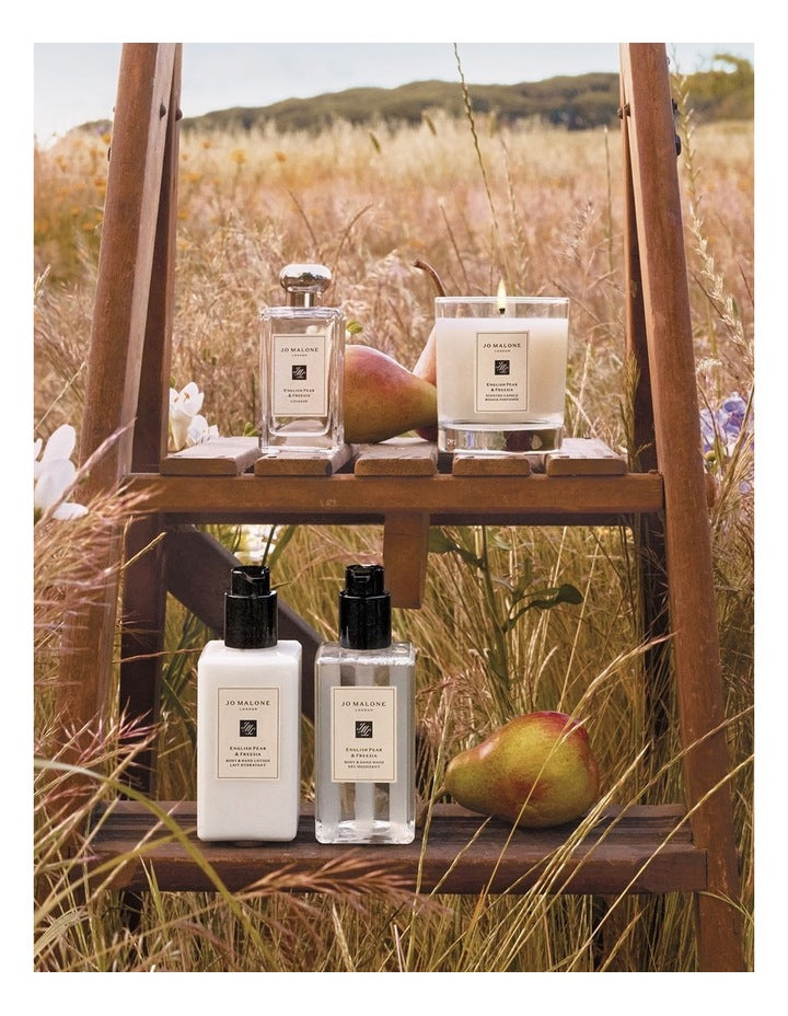 English Pear & Freesia Hand Cream - 2026 Edition