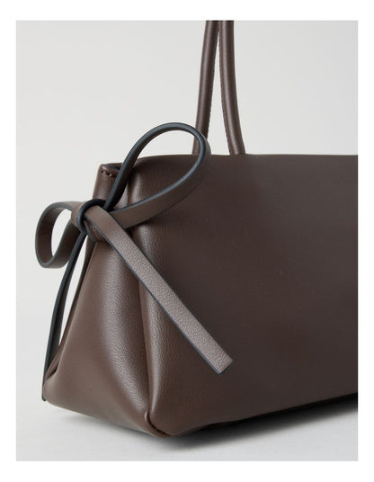 Tory Shoulder Bag in Chocolate