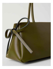 Tory Shoulder Bag in Pesto