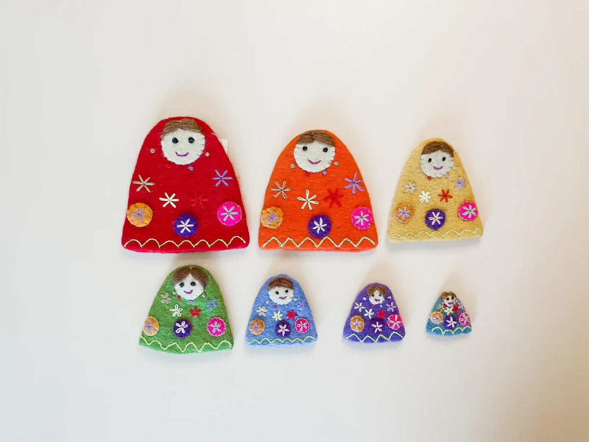 Papoose Felt Rainbow Matryoshka Babushkas 7pc Set Pretend & Imaginative Play Toys Clearance 3yrs+