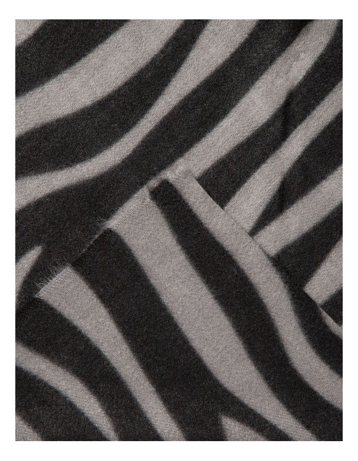Animal Print Winter Scarf in Grey/Black