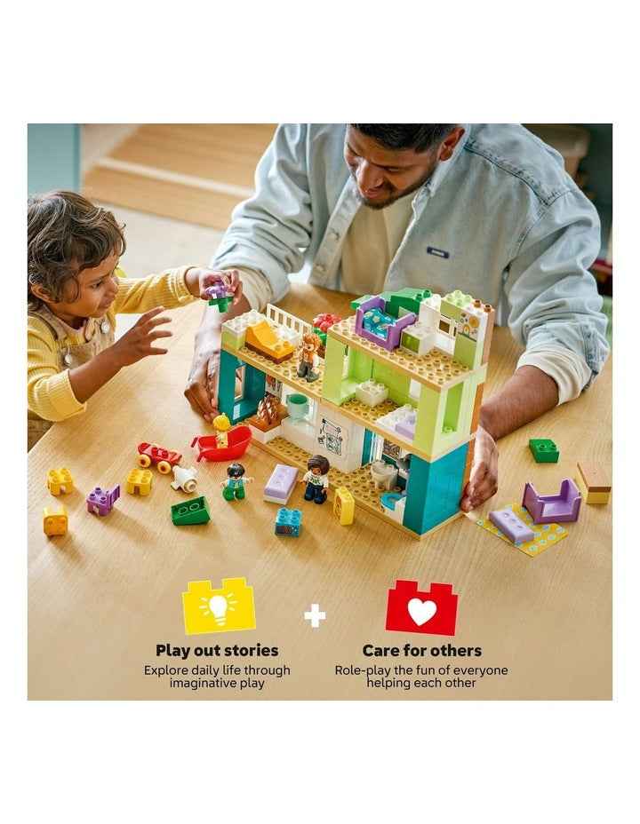 Duplo Town 3 in 1 Modern Family House with Figures 10470