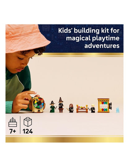 Harry Potter Hogwarts Castle Sorting Hat Ceremony 76460