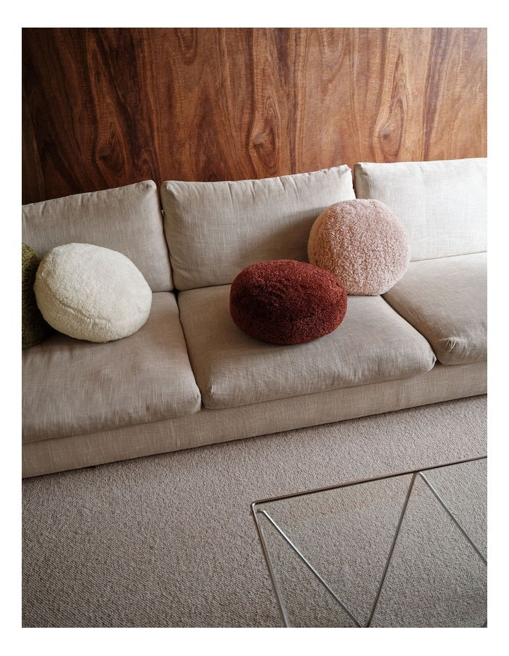 Shetland Faux Fur Cushion Round in Blush