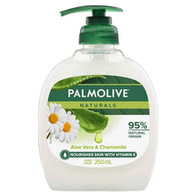 Palmolive Naturals Softwash Hand Wash Aloe Vera & Chamomile 250ml