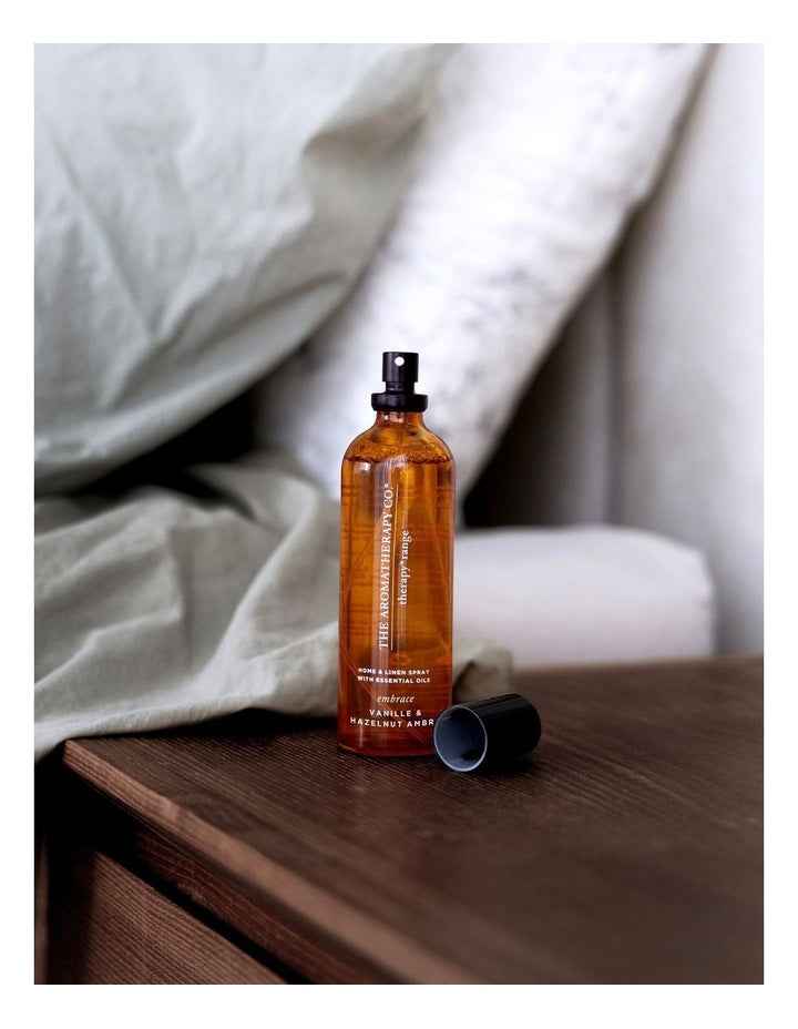 Embrace Vanille & Hazelnut Ambre Linen & Room Spray 100ml