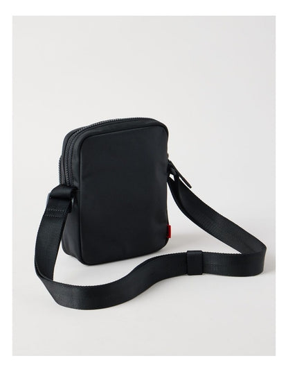 Ethon 3.0_Ns Pocket Crossbody Bag in Black