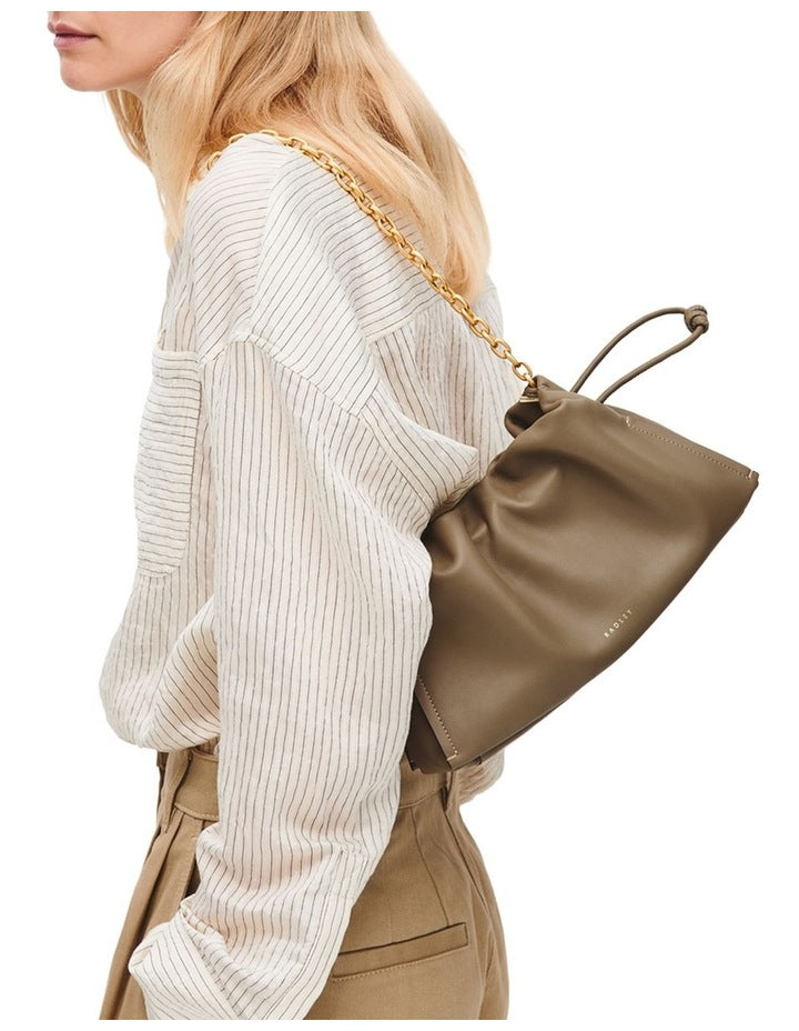 The Roxburgh Medium Shoulder Bag in Acorn