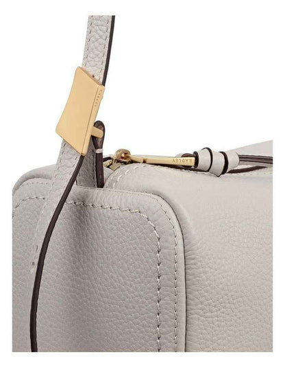 The Willow Small Shoulder Bag in Shell