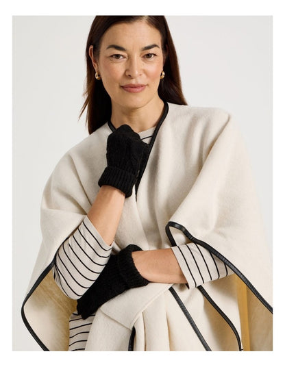 June Cable Gloves in Black