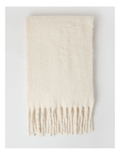 Sienna Brushed Chunky Winter Scarf in Cream