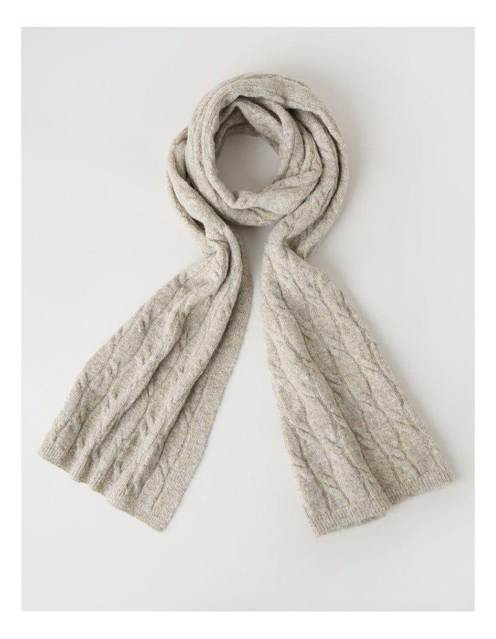 June Cable Winter Scarf in Oatmeal
