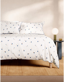 BAYLEY DITSY FLORAL SINGLE QUILT COVER SET IN CORNFLOWER