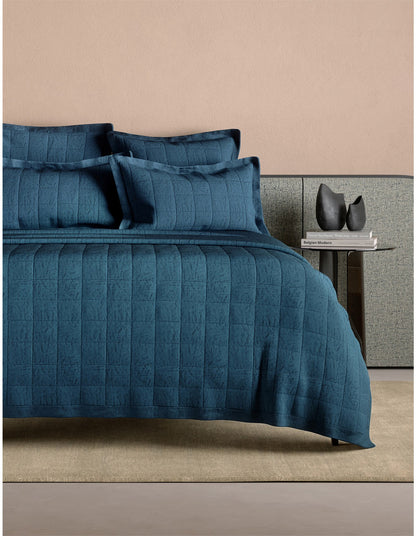ABBOTSON PILLOWCASE SHAM IN DEEP BLUE MARLE