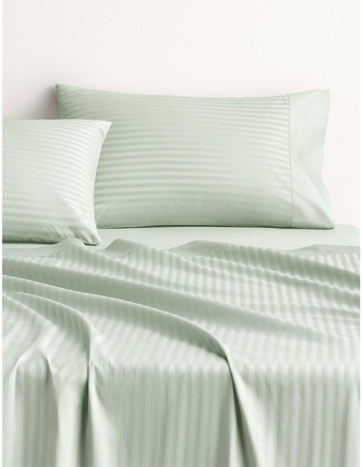 1200TC MILLENNIA TAILORED PILLOWCASE IN LIGHT PEPPERMINT