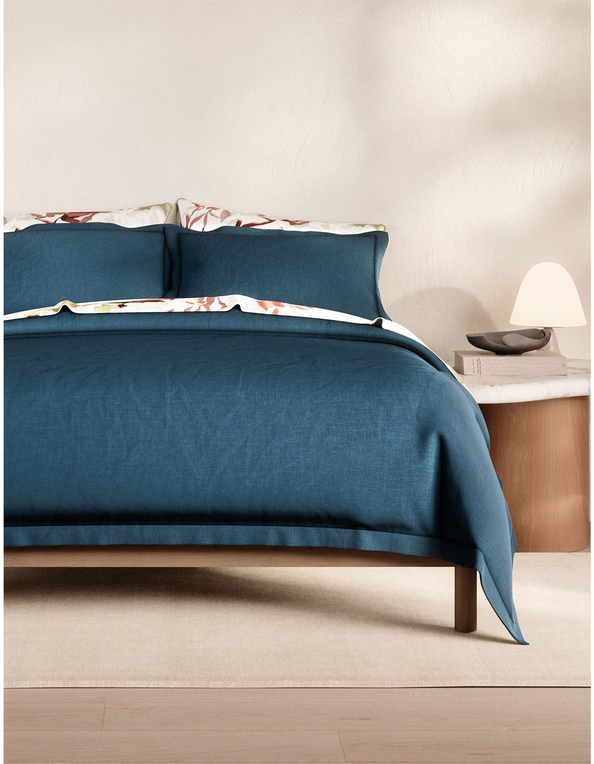 ABBOTSON KING QUILT COVER IN DEEP BLUE MARLE