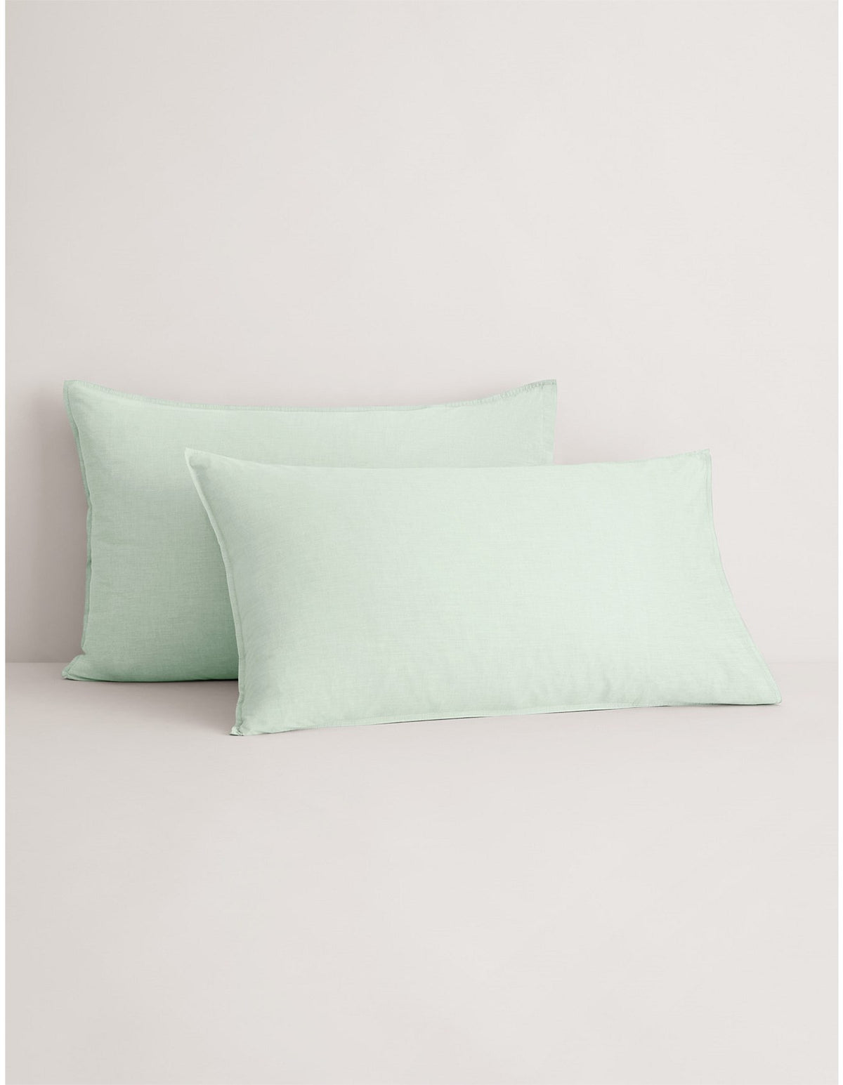 REILLY QUEEN QUILT COVER SET IN LIGHT PEPPERMINT