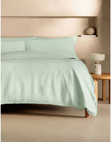 REILLY DOUBLE QUILT COVER SET IN LIGHT PEPPERMINT
