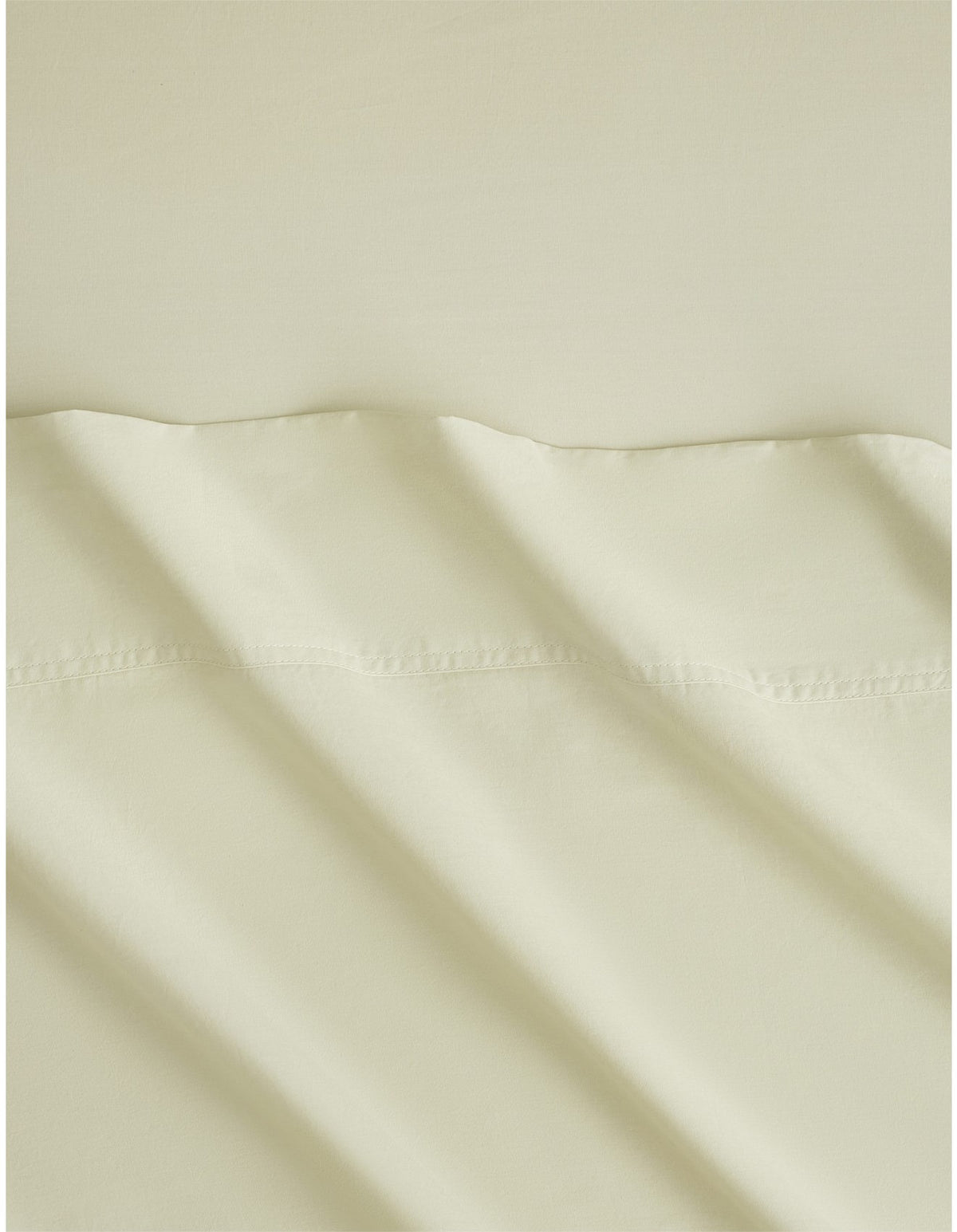BAYLEY WASHED PERCALE KING SHEET SET IN SOFT GREEN