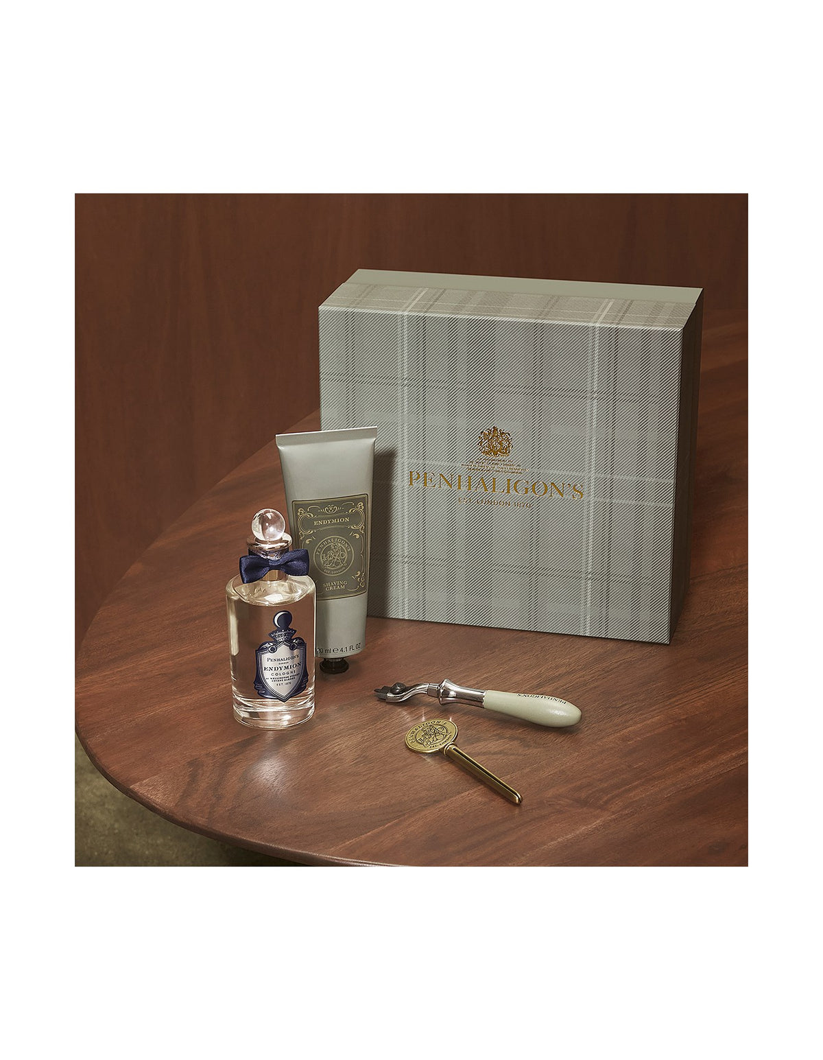 F26 Father's Day Endymion Large Set