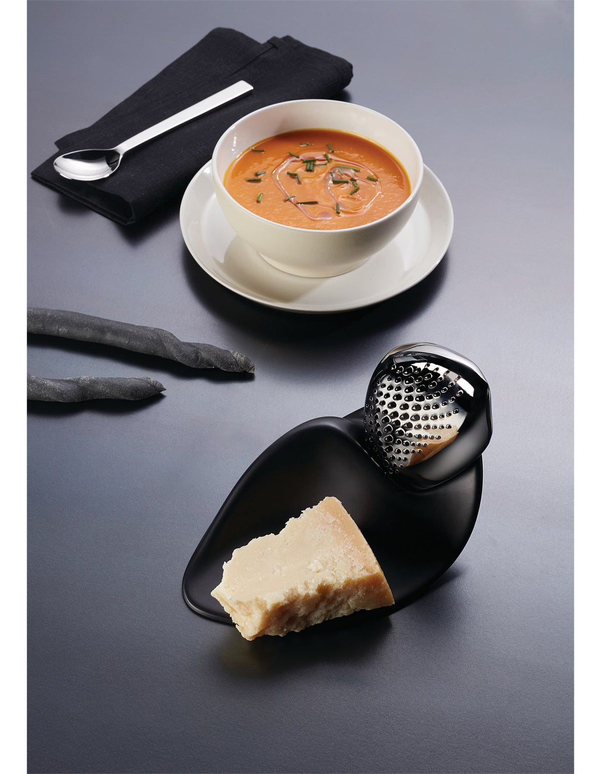 Forma Cheese Grater