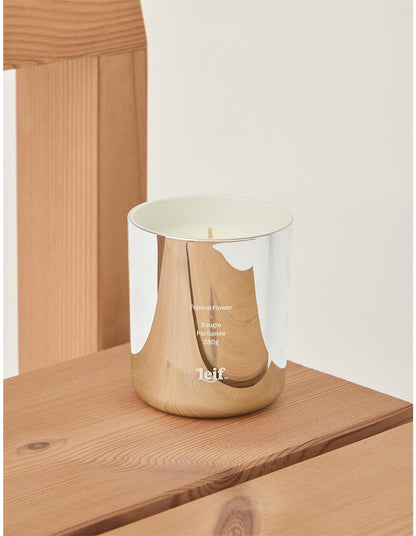 Limited Luxe Flannel Flower Candle 280g