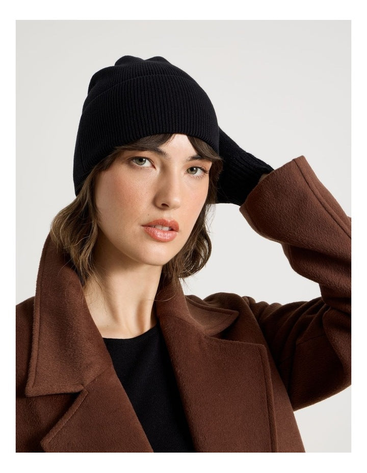 Rib Beanie in Black