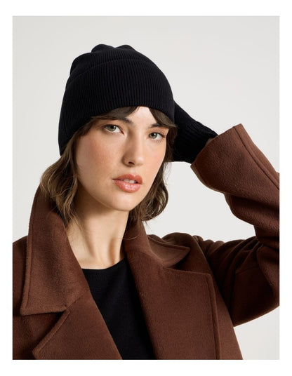 Rib Beanie in Black