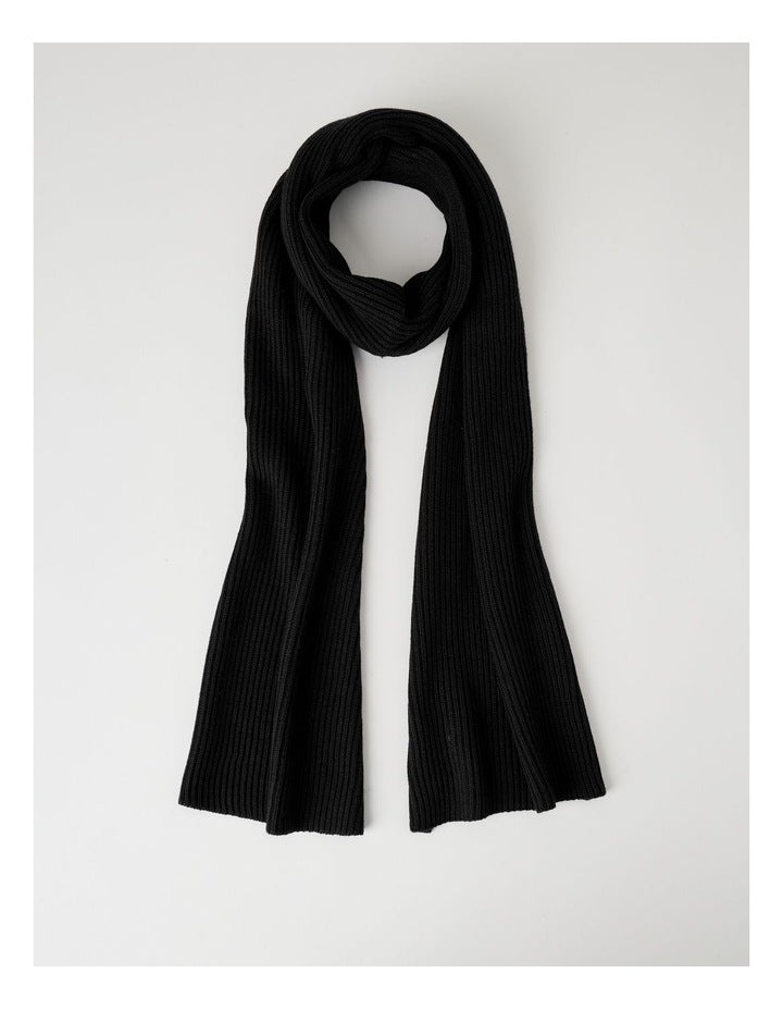 Rib Winter Scarf in Black