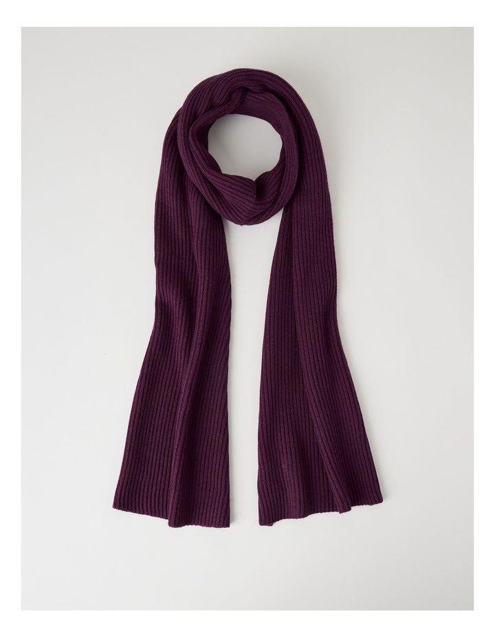Rib Winter Scarf in Burgundy