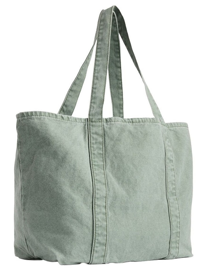 Logo Tote Bag in Gasoline Green