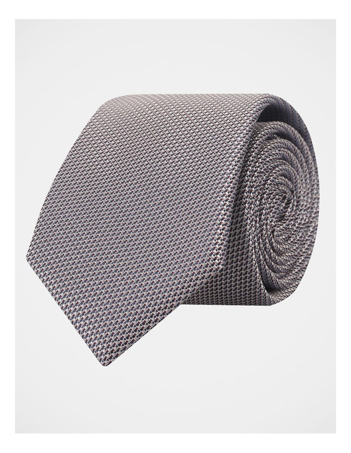 Textured Tie in Pink