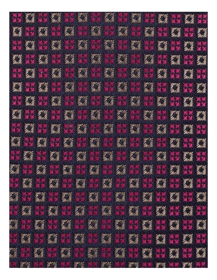 Diamond Tie in Fuchsia