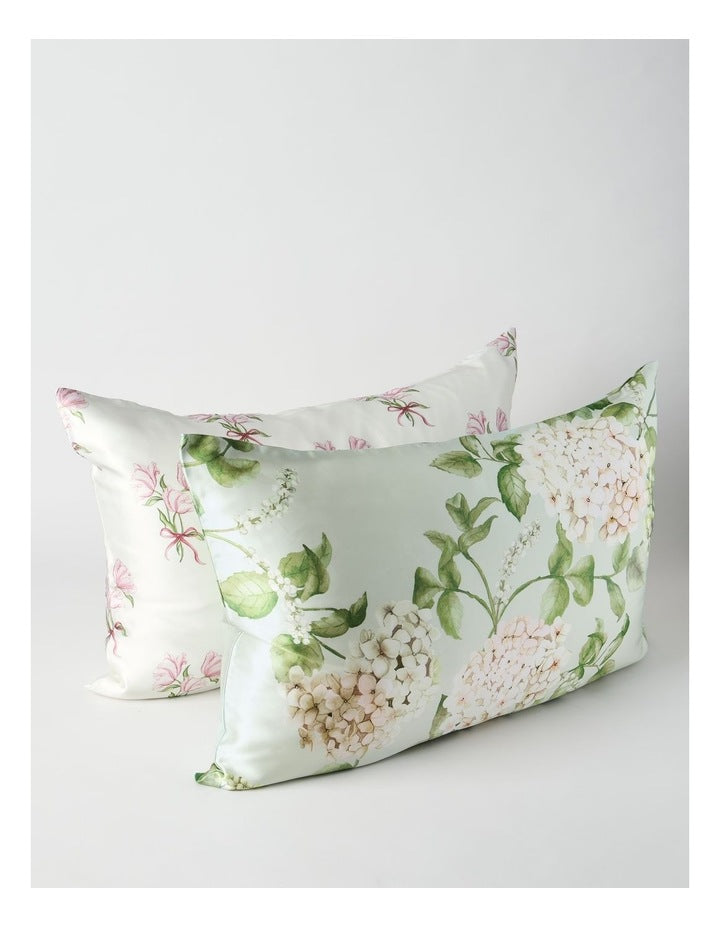 Luxe Silk Pillowcase in Hydrangea