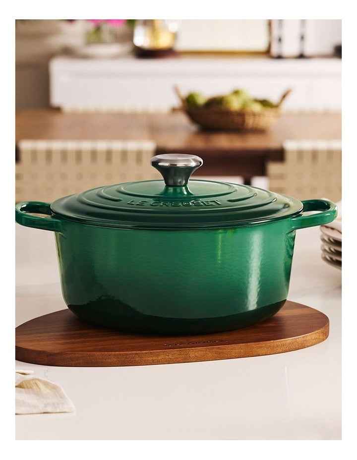Signature Round Casserole 28cm in Artichaut