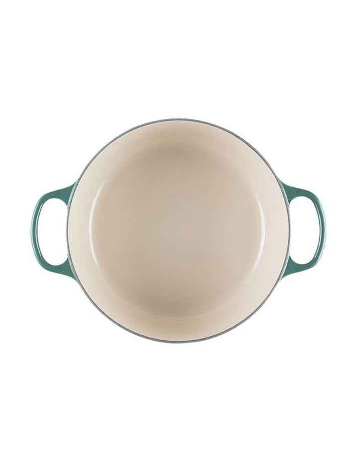 Signature Round Casserole 28cm in Artichaut