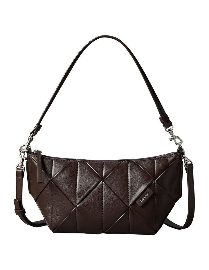 Woven Shoulder Bag in Brown