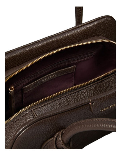 Emblem Trio Shoulder Bag in Chocolate