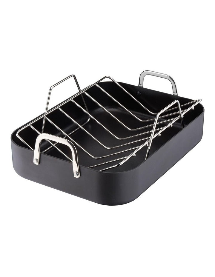 Hard Anodised 28cm Roaster with Rack in Black