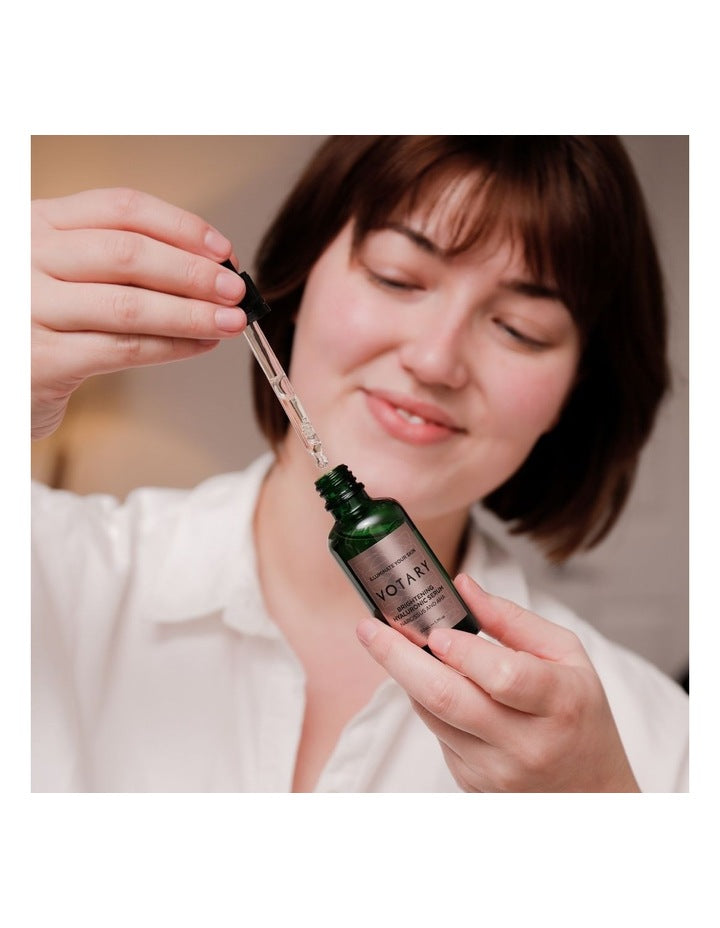 Narcissus and AHAs Brightening Hyaluronic Serum 50ml