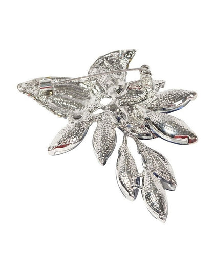 Swaying Crystal Leaf Brooch in Blue