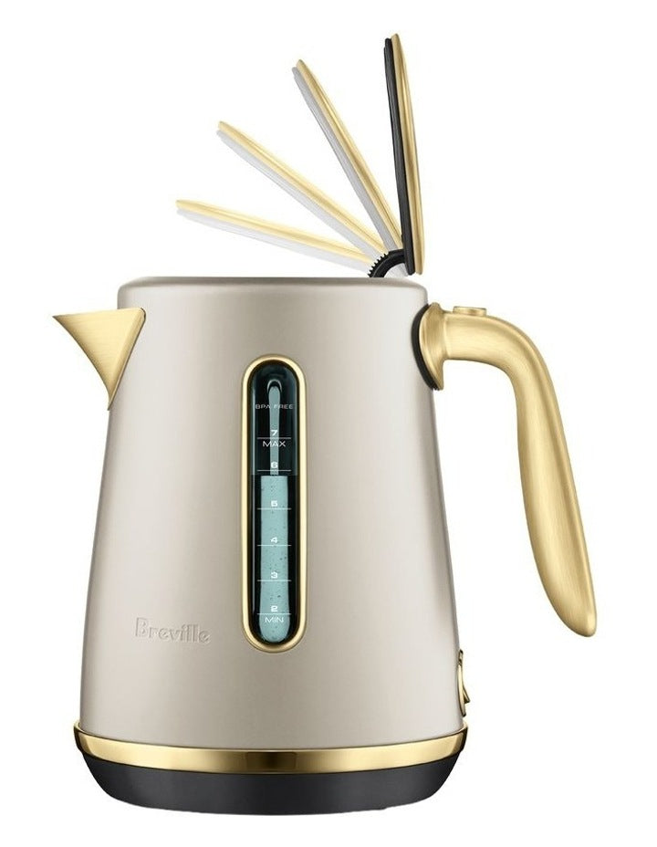 The Soft Top Luxe Kettle BKE735ANB2IAN1 in Almond Nougat Brass