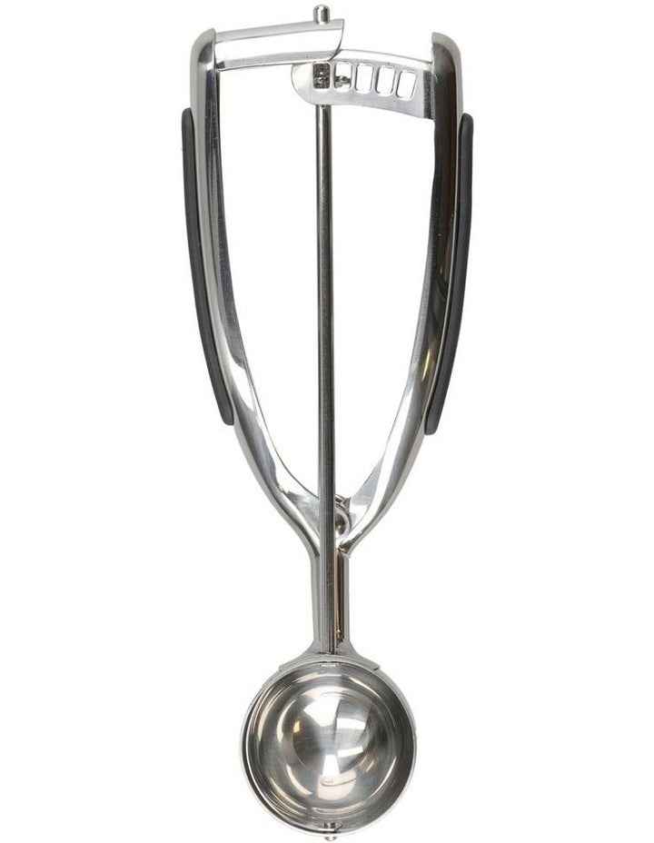 Universal Ice Cream Scoop in Silver